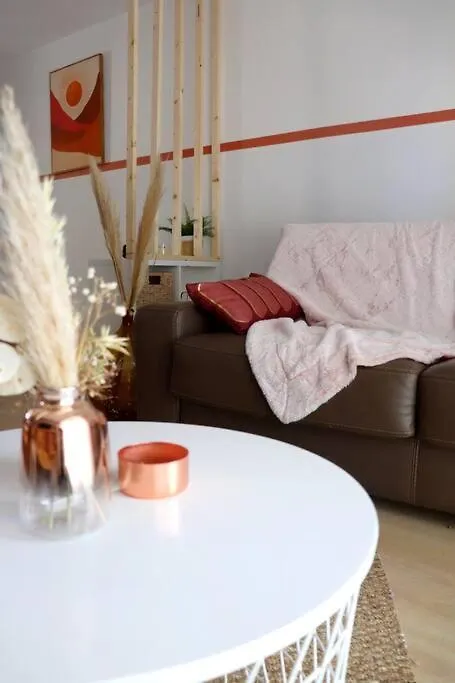 Le Cosy Plein Centre Avec Terrasse Apartment Meximieux