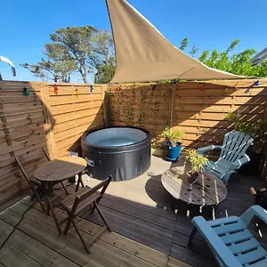 Le Moutik Du Bord De Parking Calme Jardin , Lampaul-Plouarzel France